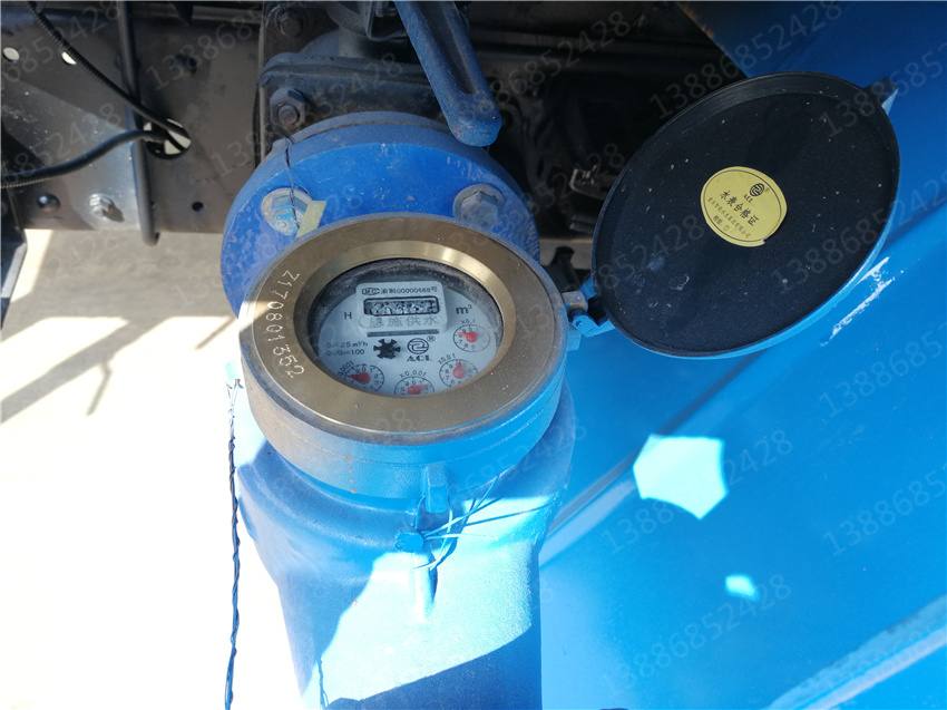 湖北盈通汽車8方灑